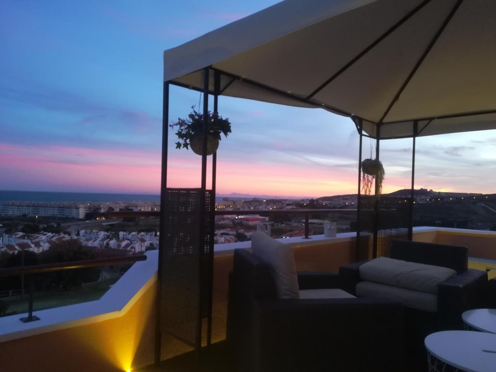 Appartamento Penthouse Casares Esterno foto